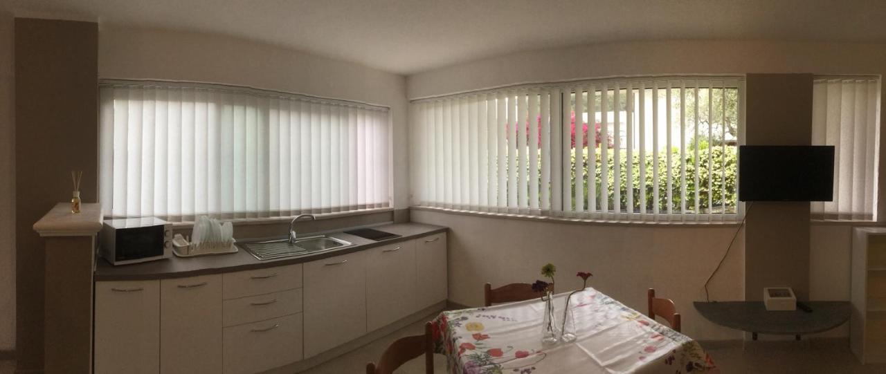 Residence I Faraglioni Mattinata Eksteriør bilde