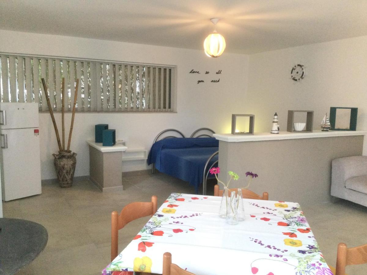 Residence I Faraglioni Mattinata Eksteriør bilde