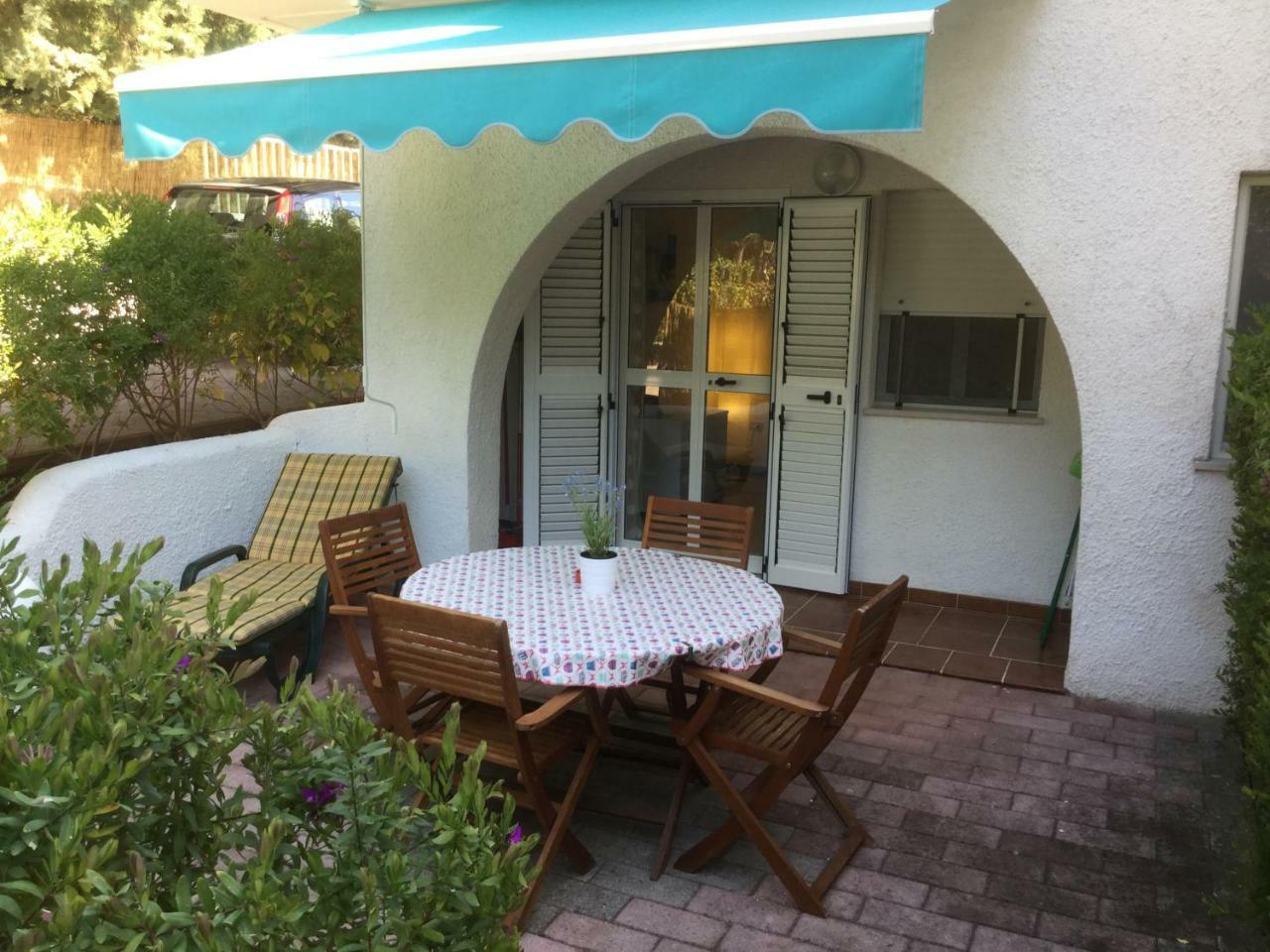 Residence I Faraglioni Mattinata Eksteriør bilde
