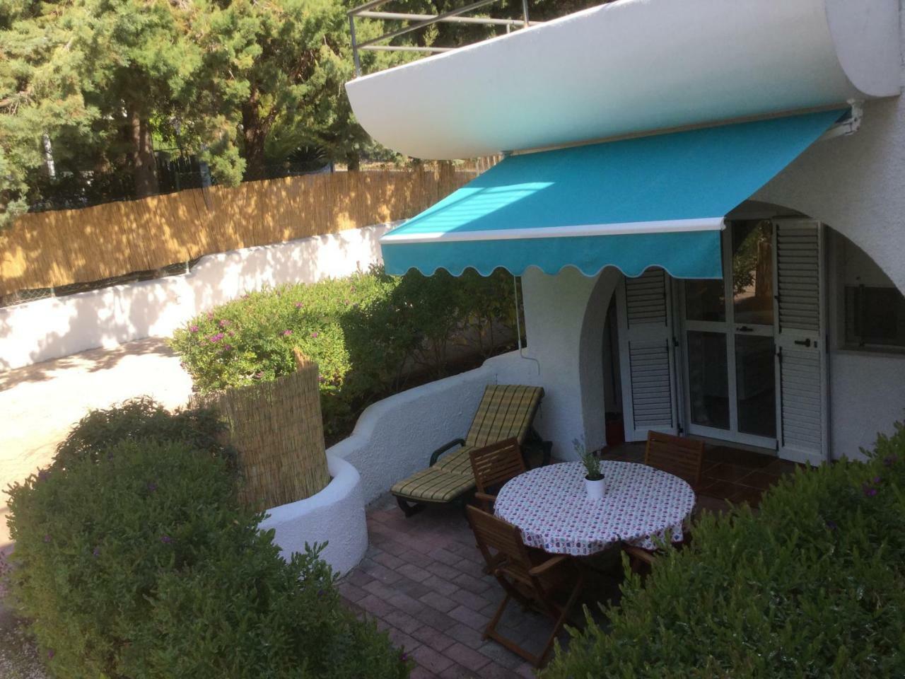 Residence I Faraglioni Mattinata Eksteriør bilde