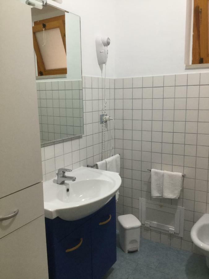 Residence I Faraglioni Mattinata Eksteriør bilde