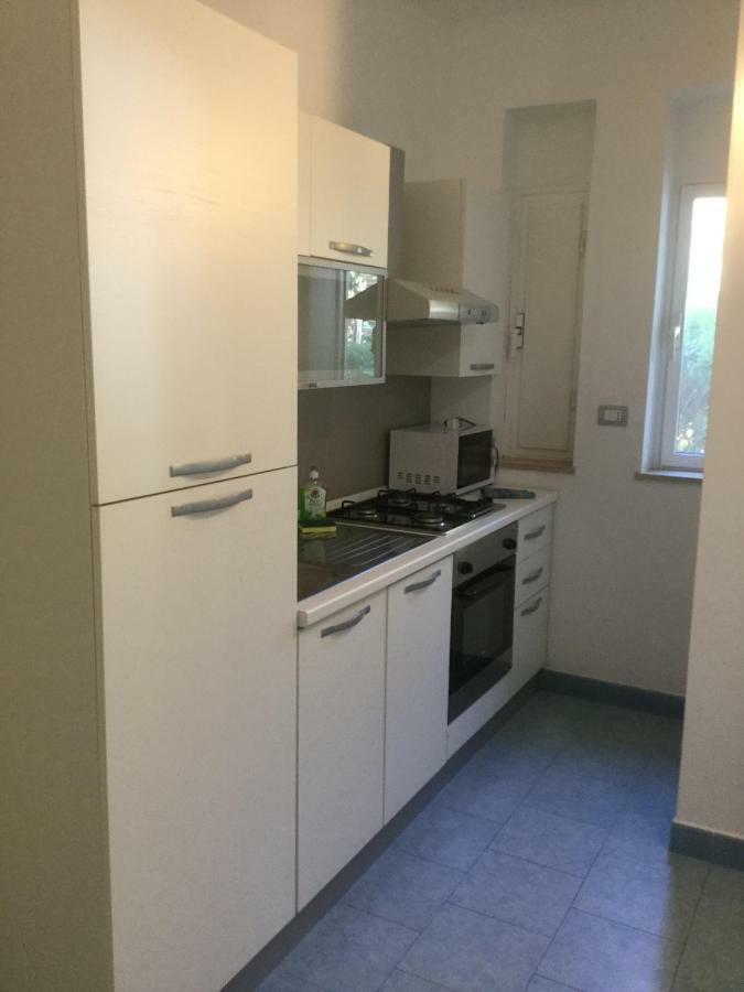 Residence I Faraglioni Mattinata Eksteriør bilde